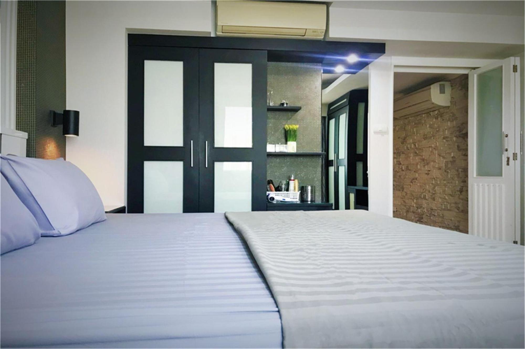 Hua Hin First - Happy Rent Apartment Phòng bức ảnh