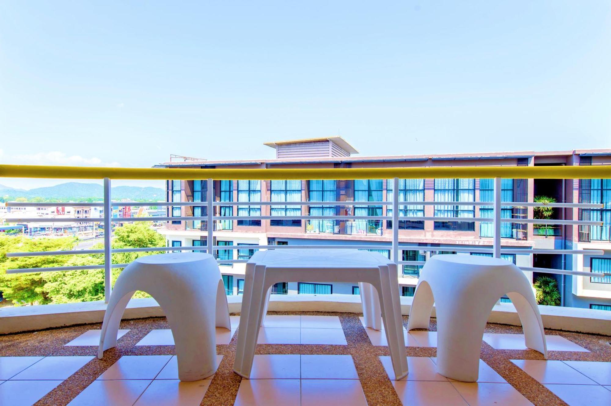 Hua Hin First - Happy Rent Apartment Phòng bức ảnh