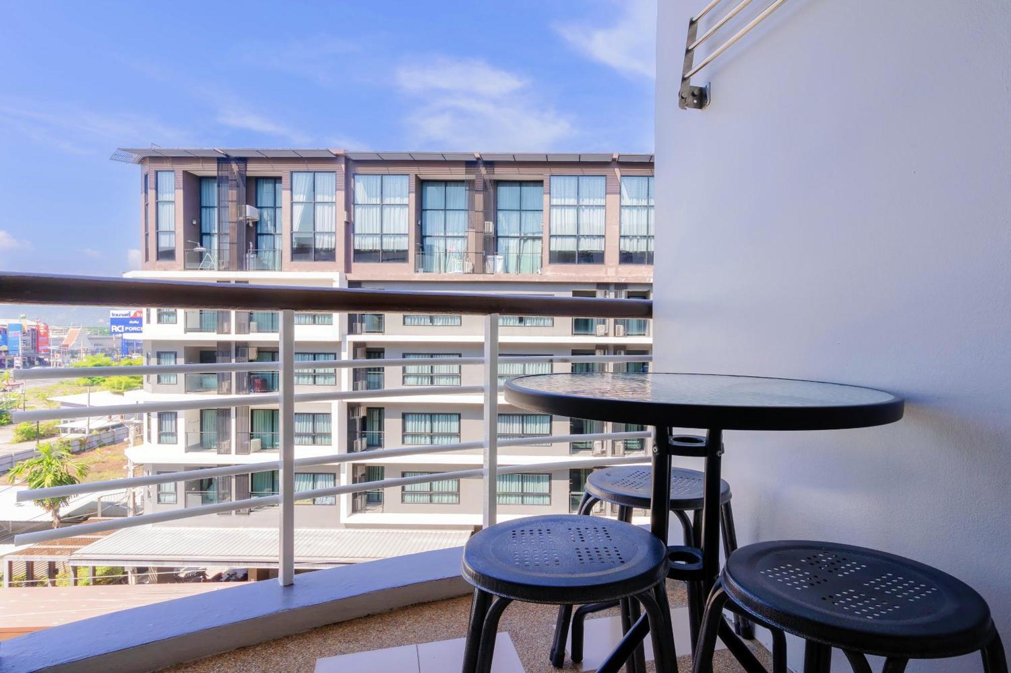 Hua Hin First - Happy Rent Apartment Ngoại thất bức ảnh